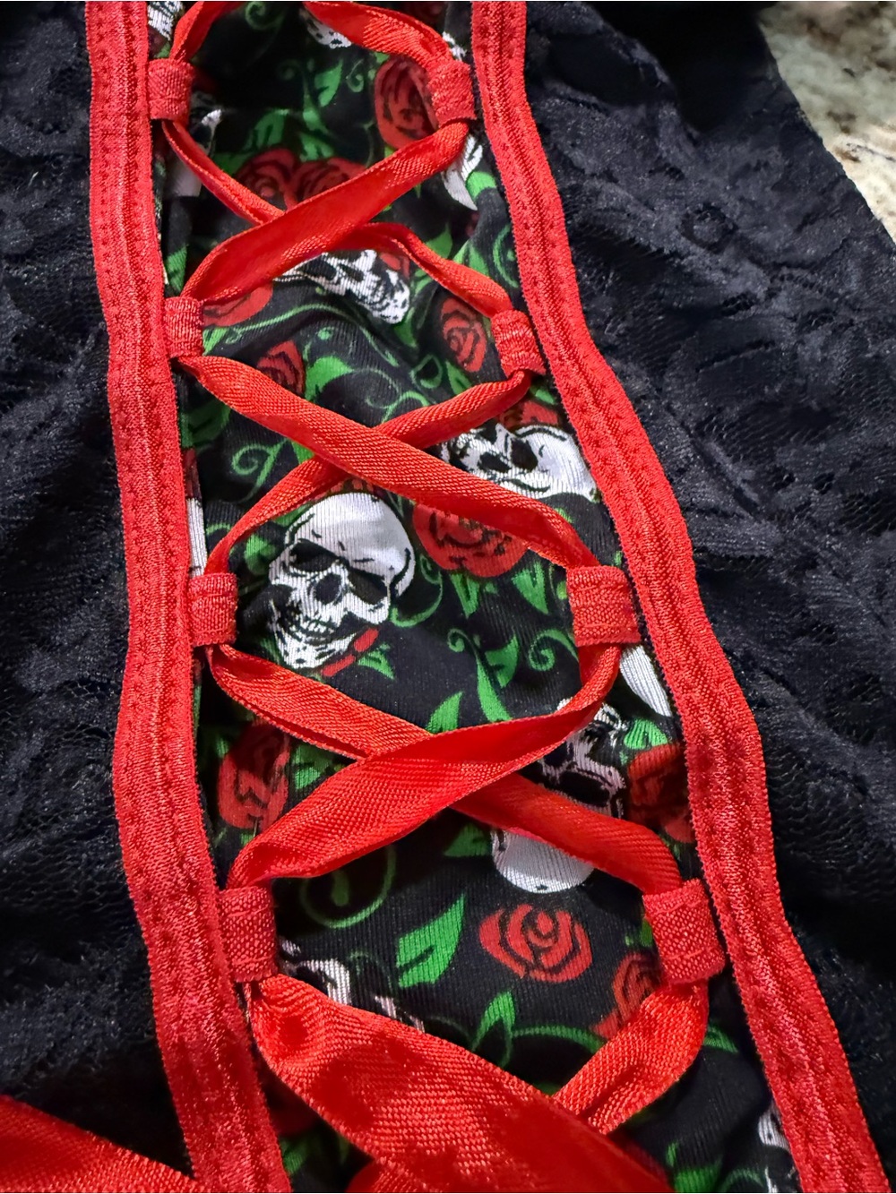 Sexy Gothic Punk Skull and Lace Criss Cross Tie Front Corset Spirit Halloween L - Picture 2 of 13